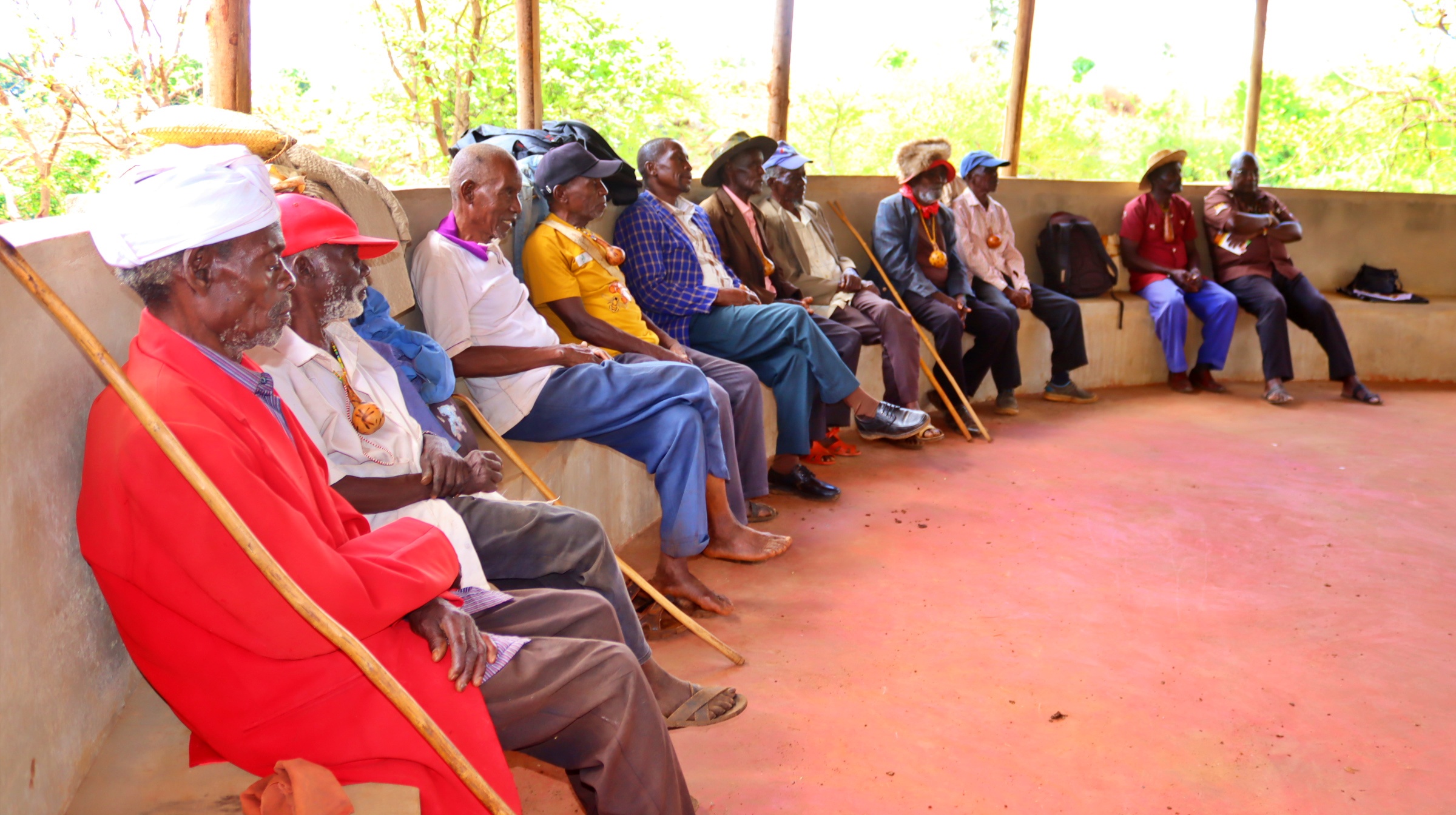 The project Empowering Indigenous Communities through Sustainable Beekeeping Practices in Kenya supported by SIEMENPUU